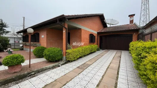 Casa com 3 Quartos para alugar, 260m² no Interlagos, Caxias do Sul