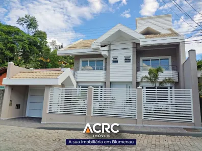 Casa com 3 Quartos à venda, 350m² no Escola Agrícola, Blumenau