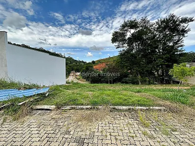 Lote/Terreno à venda, 590m² no Salvaterra, Juiz de Fora