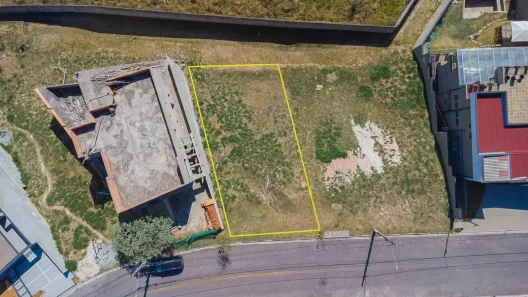 Lote/Terreno à venda, 366m² no Jardim Caiapiá, Cotia
