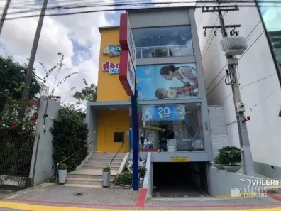 Prédio Comercial para alugar, 1290m² no Nazaré, Belém
