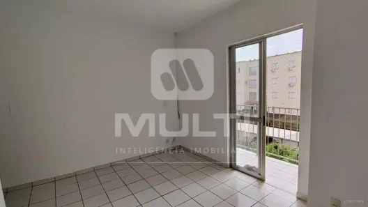 Apartamento com 3 Quartos para alugar, 70m² no Jardim Patrícia, Uberlândia
