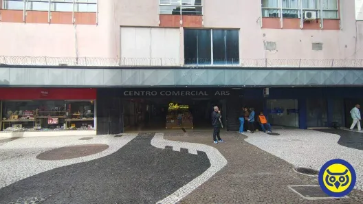 Sala Comercial para alugar, 92m² no Centro, Florianópolis