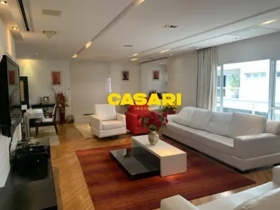 Sobrado com 3 Quartos à venda, 474m² no Vila Gilda, Santo André