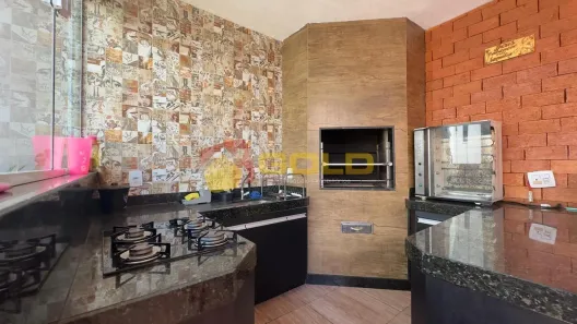 Casa com 4 Quartos à venda, 222m² no Laranjeiras, Uberlândia