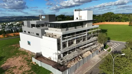 Ponto Comercial para alugar, 110m² no Residencial Alphaville Flamboyant, Goiânia