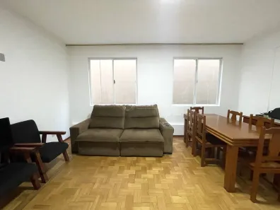 Apartamento com 3 Quartos para alugar, 110m² no Centro, Balneário Camboriú