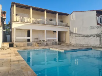 Casa com 7 Quartos à venda, 216m² no Braga, Cabo Frio