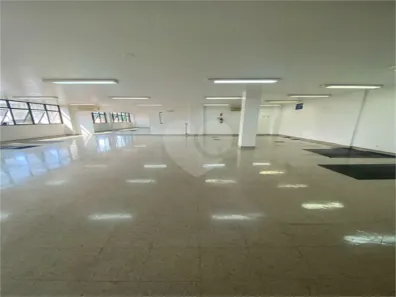 Prédio Comercial para alugar, 1250m² no Indianópolis, São Paulo