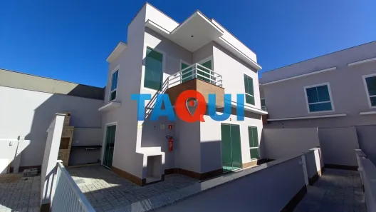 Casa de Condomínio com 3 Quartos à venda, 93m² no Peró, Cabo Frio
