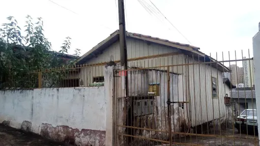 Lote/Terreno à venda, 330m² no Quebec, Londrina