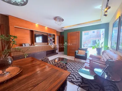 Casa com 4 Quartos à venda, 320m² no Niterói, Canoas