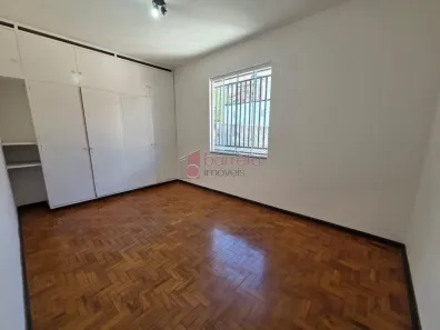 Sobrado com 3 Quartos para alugar, 213m² no Centro, Jundiaí