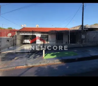 Casa com 4 Quartos à venda, 100m² no Loteamento Batel, Maringá