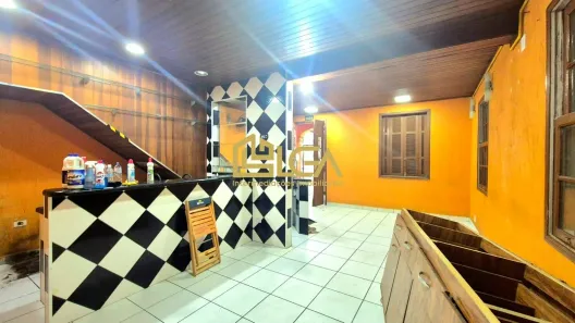 Imóvel Comercial com 3 Quartos para alugar, 350m² no Gonzaga, Santos