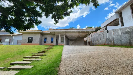 Casa de Condomínio com 3 Quartos à venda, 320m² no Ponte Preta, Louveira