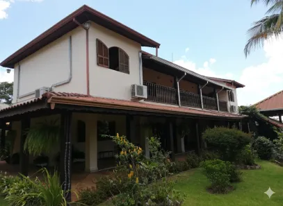 Fazenda/Sítio com 7 Quartos à venda, 2000m² no Monterrey, Louveira