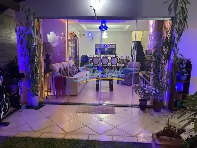 Casa de Condomínio com 3 Quartos à venda, 250m² no Pinheirinho, Vinhedo