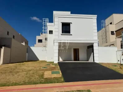 Casa de Condomínio com 4 Quartos à venda, 181m² no Jardins Marselha, Aparecida de Goiânia