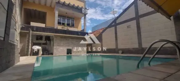 Casa com 4 Quartos à venda, 300m² no Irajá, Rio de Janeiro