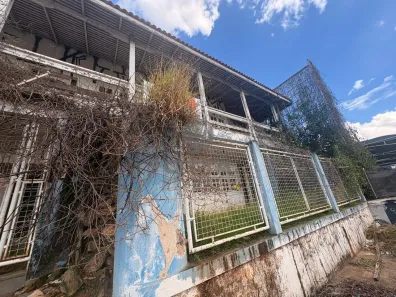Prédio Comercial com 10 Quartos para alugar, 1100m² no Vila Sônia (Sousas), Campinas