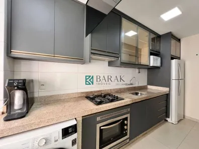 Apartamento com 3 Quartos para alugar, 77m² no Zona 08, Maringá