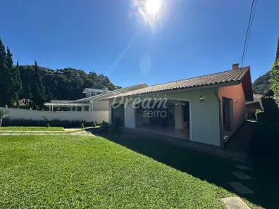 Casa de Condomínio com 4 Quartos à venda, 160m² no Carlos Guinle, Teresópolis
