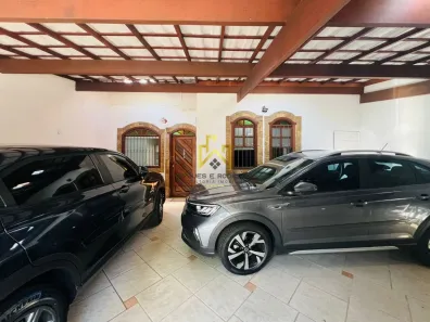 Casa com 4 Quartos à venda, 260m² no Santa Amélia, Belo Horizonte