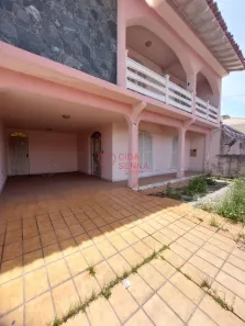 Casa com 4 Quartos à venda, 220m² no Balneário, Florianópolis