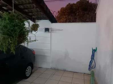 Casa com 2 Quartos à venda, 94m² no Parque Santa Rita, Goiânia