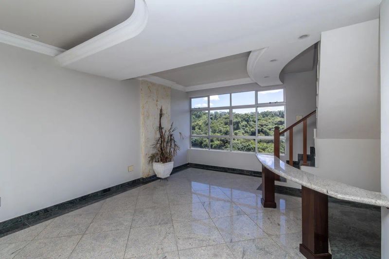 Apartamento com 5 quartos — Castelo, Belo Horizonte