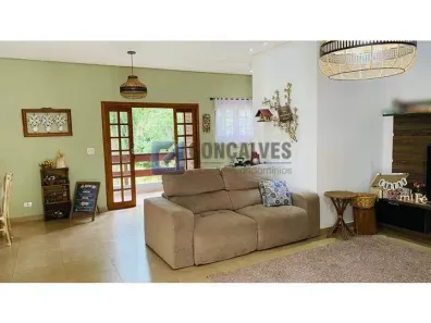 Fazenda/Sítio com 3 Quartos à venda, 475m² no Dos Finco, São Bernardo do Campo