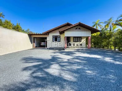 Casa com 6 Quartos à venda, 200m² no Itoupavazinha, Blumenau
