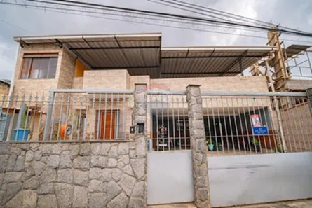 Casa com 5 Quartos à venda, 326m² no Aeroporto, Juiz de Fora