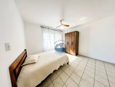 Apartamento com 2 Quartos para alugar, 55m² no Gonzaga, Santos
