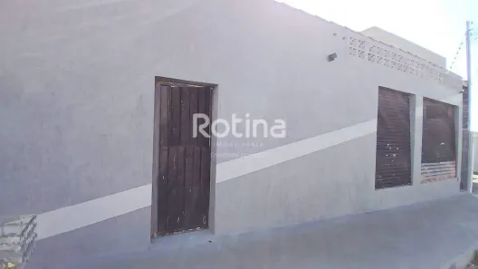 Ponto Comercial para alugar, 133m² no Nossa Senhora das Graças, Uberlândia