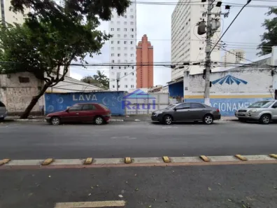 Lote/Terreno para alugar, 800m² no Chácara Santo Antônio (Zona Sul), São Paulo