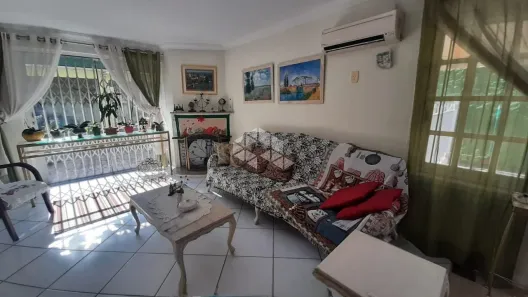 Casa de Condomínio com 3 Quartos à venda, 182m² no Ipanema, Porto Alegre