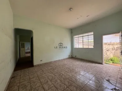 Casa com 3 Quartos à venda, 161m² no Cidade Alta, Piracicaba