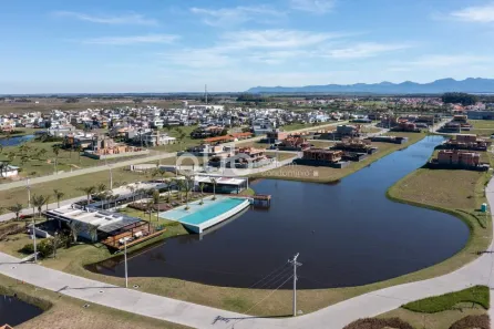 Lote/Terreno à venda, 315m² no Remanso, Xangri-lá
