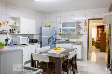 Sobrado com 3 Quartos à venda, 199m² no Vila Camilópolis, Santo André