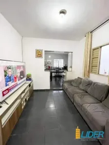 Casa com 5 Quartos à venda, 125m² no Laranjeiras, Uberlândia