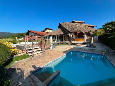Casa de Condomínio com 4 Quartos à venda, 303m² no Badu, Niterói