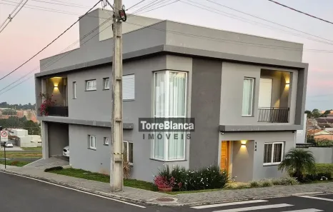 Sobrado com 3 Quartos à venda, 220m² no Contorno, Ponta Grossa