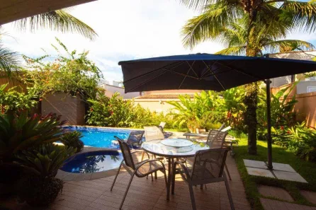 Casa de Condomínio com 4 Quartos à venda, 427m² no Jardim Acapulco, Guarujá