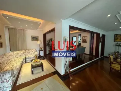 Casa com 4 Quartos à venda, 389m² no Camboinhas, Niterói