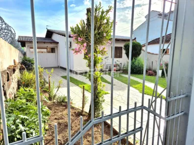Casa com 2 Quartos à venda, 138m² no Aparecida, Alvorada