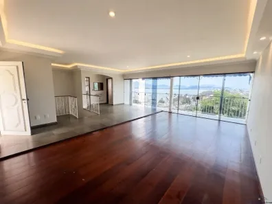 Casa com 3 Quartos para alugar, 430m² no Jardim Guanabara, Rio de Janeiro