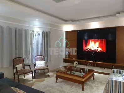 Sobrado com 3 Quartos à venda, 240m² no Residencial Novo Horizonte, Taubaté