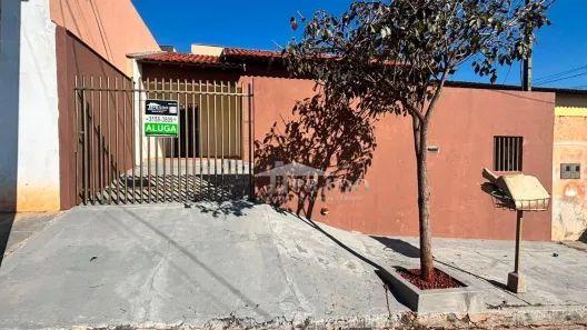 Casa com 2 Quartos para alugar, 80m² no Canaã, Ibiporã